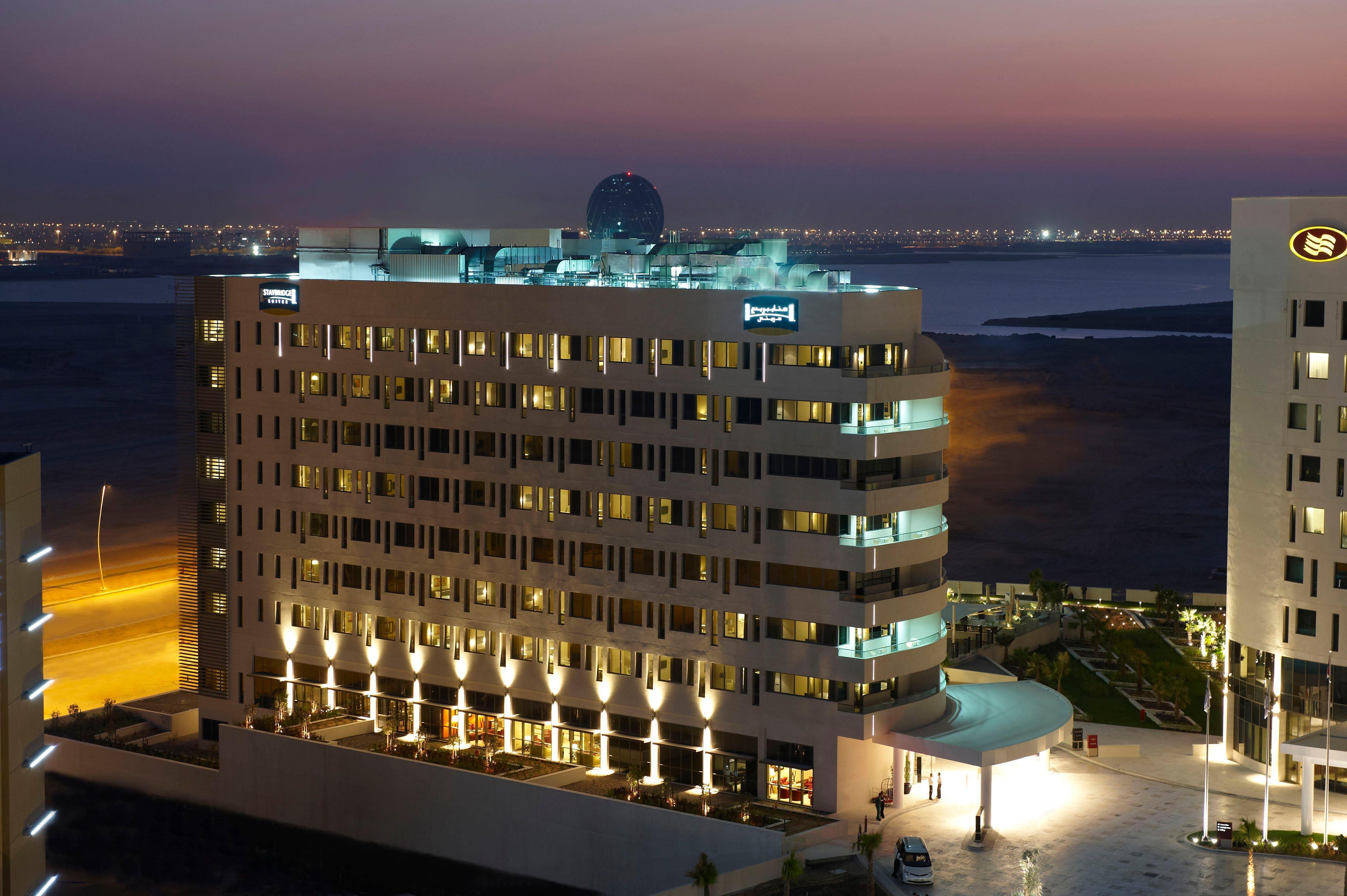 Staybridge Yas Island By Ihg Abou Dabi