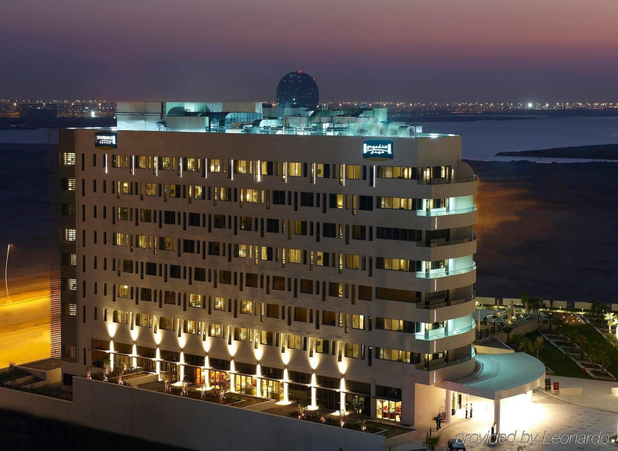 Aparthotel Staybridge Yas Island By Ihg Abu Dhabi